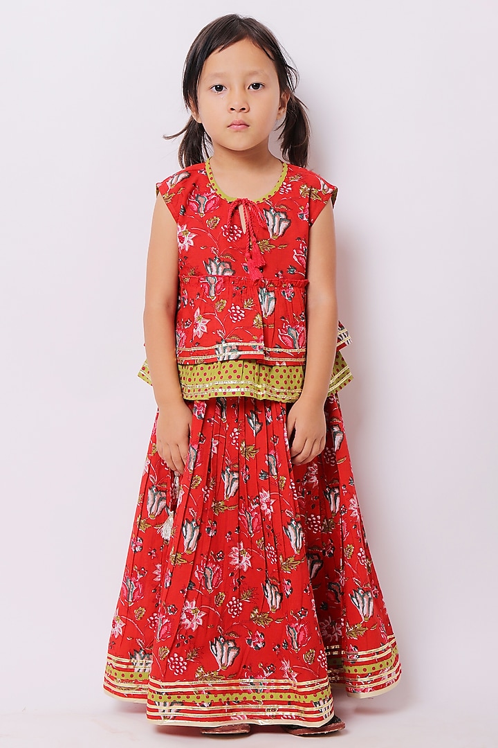 Red Floral Printed Lehenga Set For Girls by My Litte Lambs