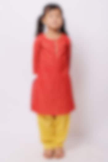 Red Cotton Printed Kurta Set For Girls by My Litte Lambs