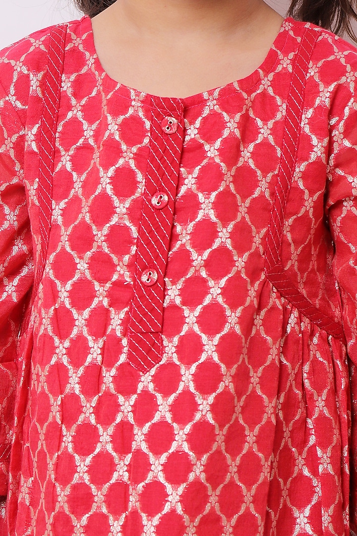 Red Viscose Cotton Kurta Set For Girls by My Litte Lambs at Pernia's Pop Up Shop