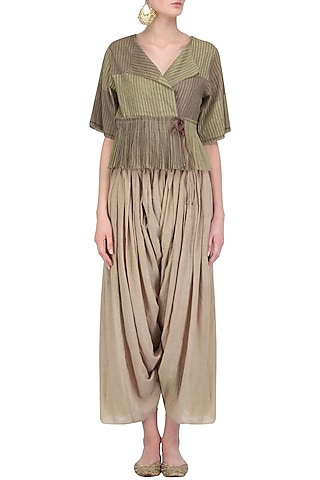 Blush Block Printed Dhoti Pants by Urvashi Kaur
