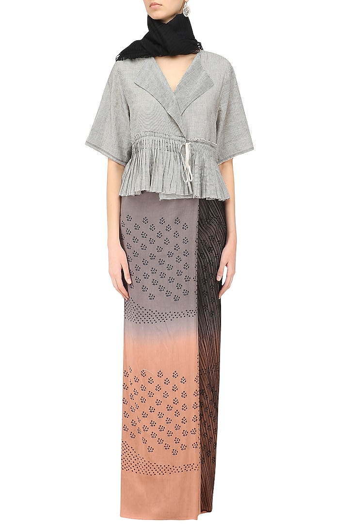 Black, grey and blush printed saree available only at Pernia's Pop Up Shop.