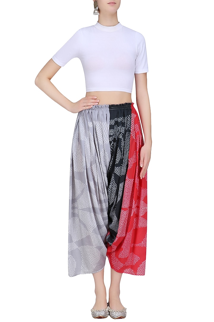 Grey, ecru and red printed salwar pants available only at Pernia's Pop Up Shop.
