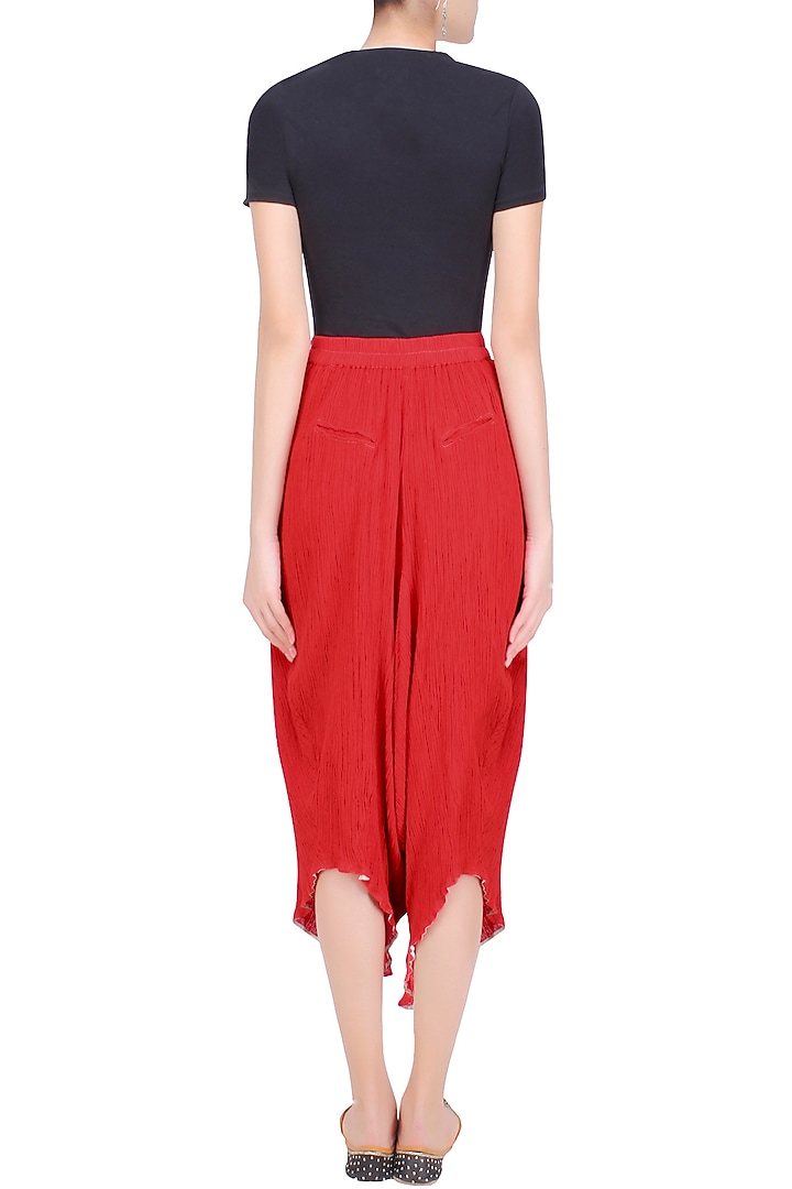 Red crinkled dhoti salwaar pants available only at Pernia's Pop Up Shop.