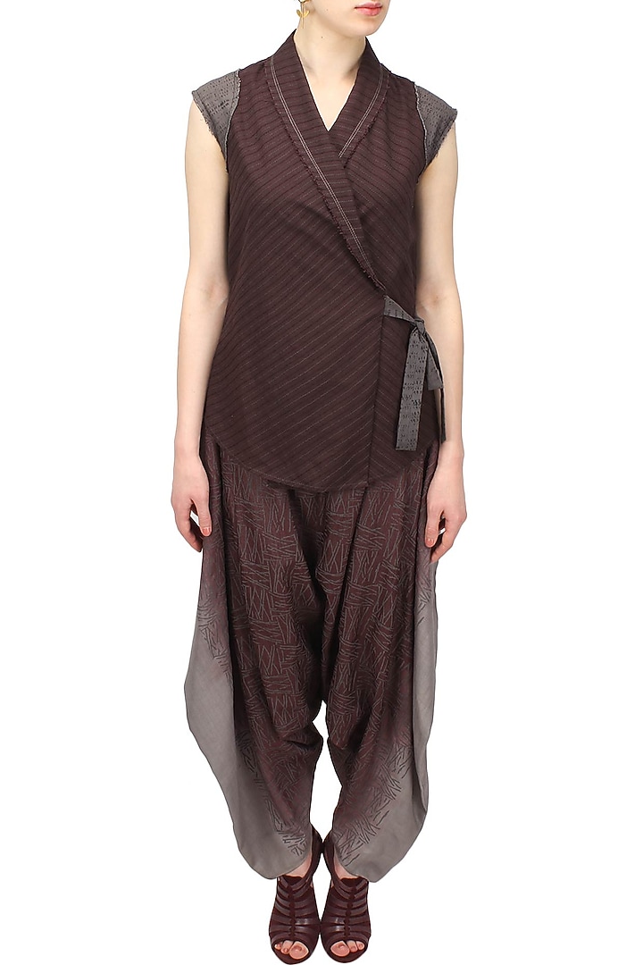 Wine crossover block printed top available only at Pernia's Pop Up Shop.