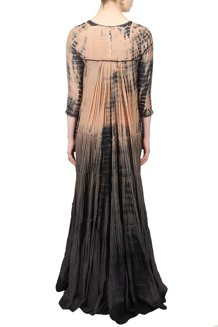 Blush and grey tie and dye ombre dress available only at Pernia's Pop Up Shop.