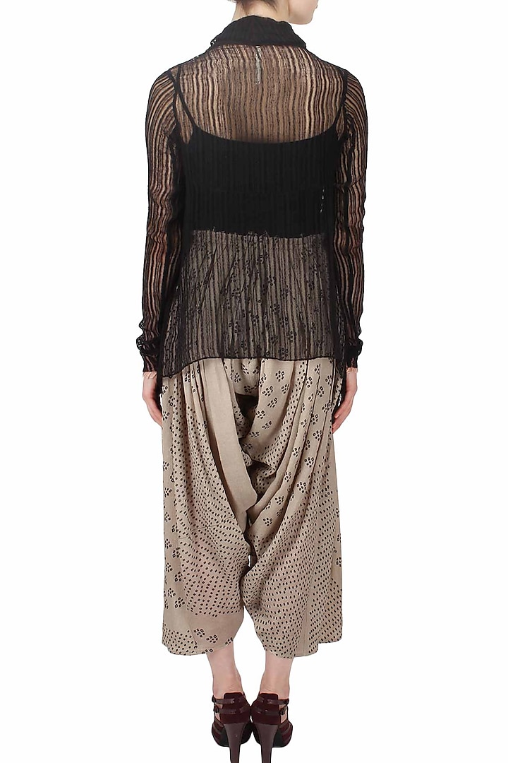 Ivory shibori printed pleated salwar pants available only at Pernia's Pop Up Shop.