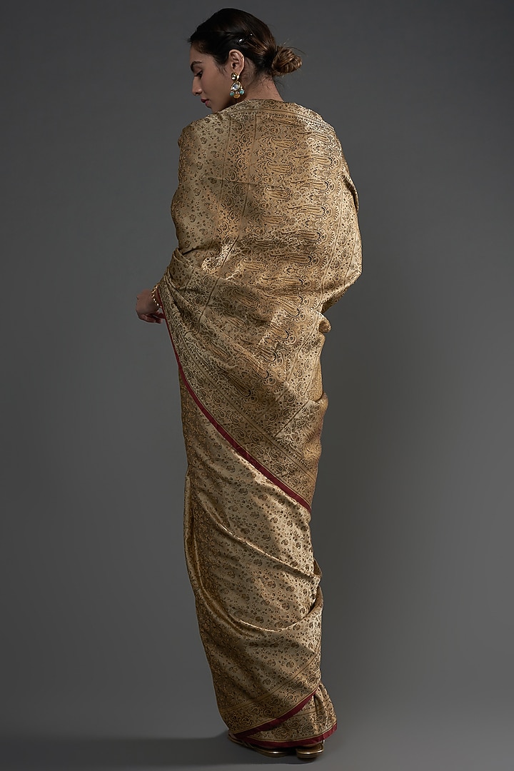 Cream Pure Katan Silk Handloom Wedding Saree by Umay Benaras at Pernia's Pop Up Shop