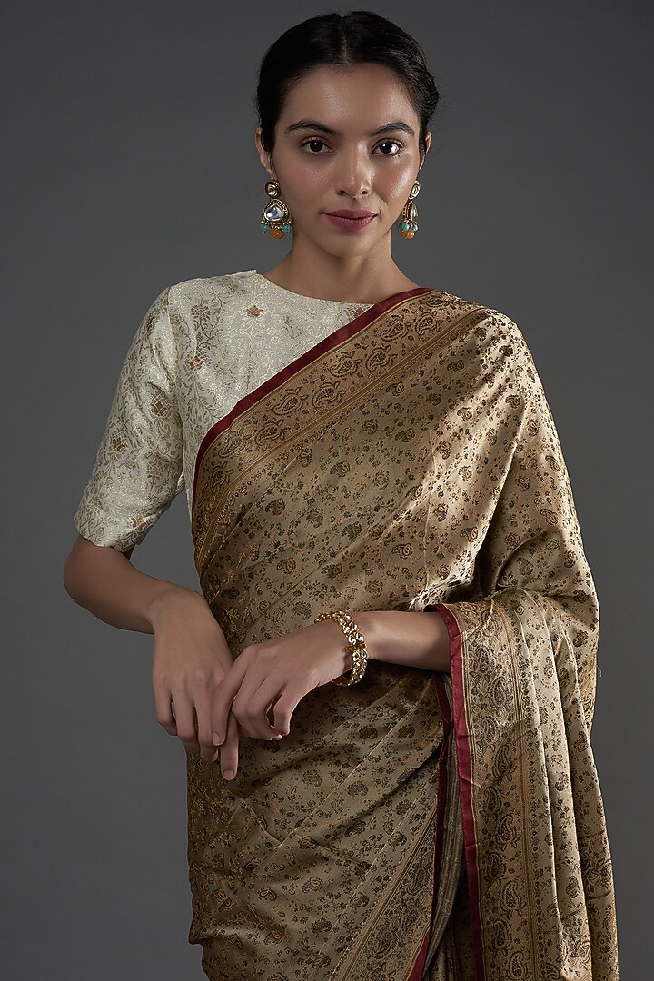 Cream Pure Katan Silk Handloom Wedding Saree by Umay Benaras at Pernia's Pop Up Shop