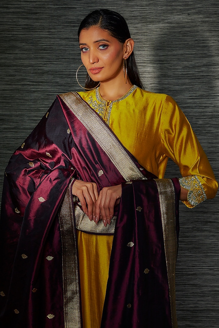 Wine Katan Silk Handloom Dupatta by Umay Benaras at Pernia's Pop Up Shop