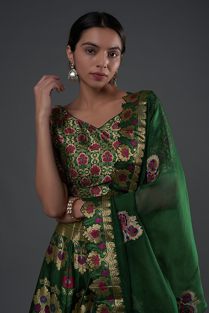 Green Silk Brocade Embroidered Wedding Lehenga Set by Umay Benaras at Pernia's Pop Up Shop