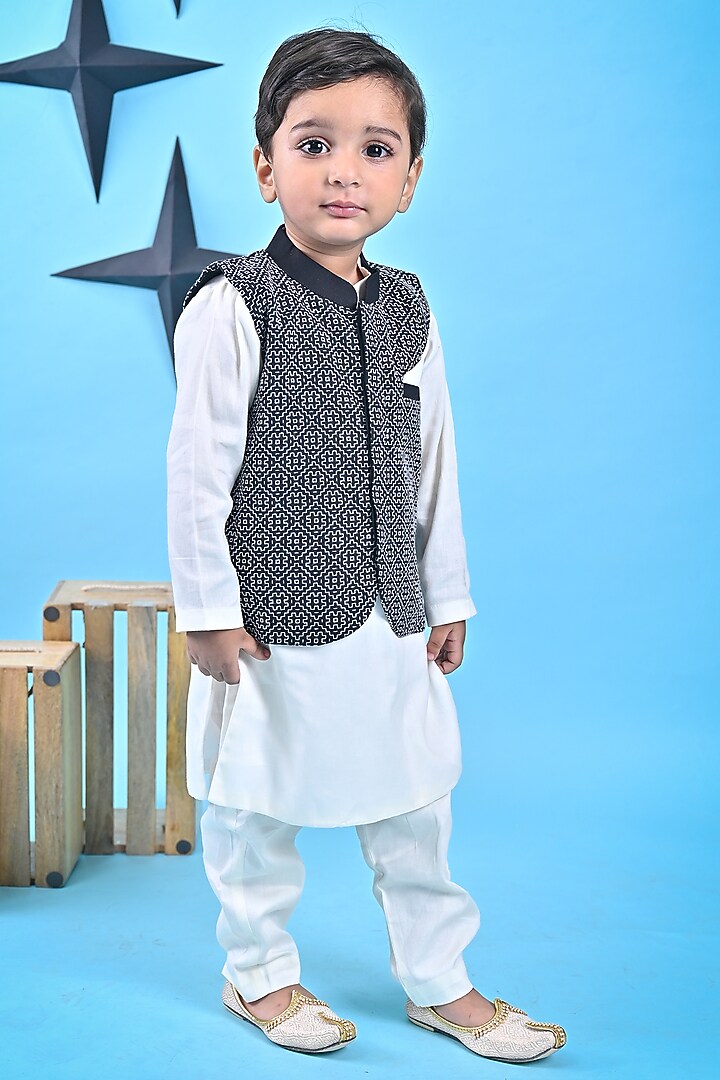 Black Cotton Embroidered Nehru Jacket Set For Boys by UNIQ RIYO CREATION at Pernia's Pop Up Shop