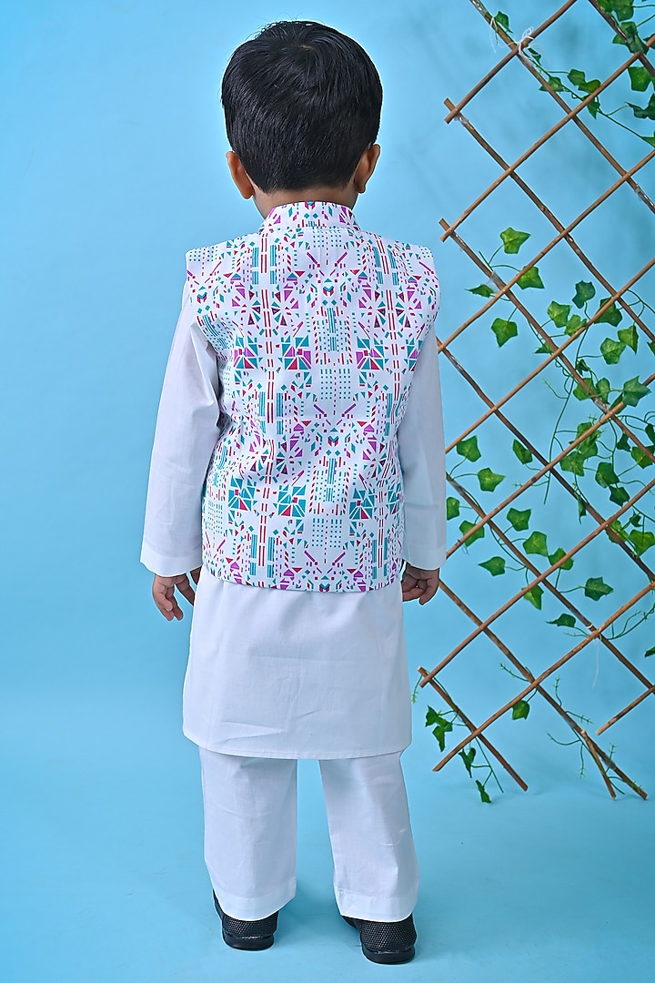 White Cotton Printed Jacket Set For Boys by UNIQ RIYO CREATION at Pernia's Pop Up Shop