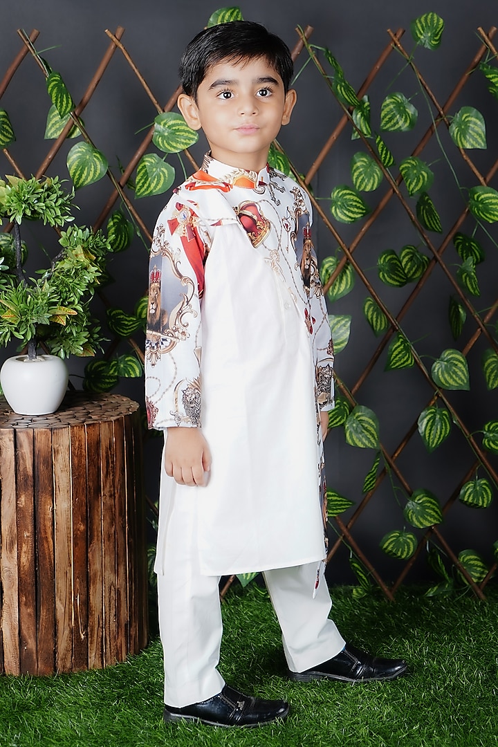 White Cotton Lion Printed Kurta Set For Boys by UNIQ RIYO CREATION at Pernia's Pop Up Shop