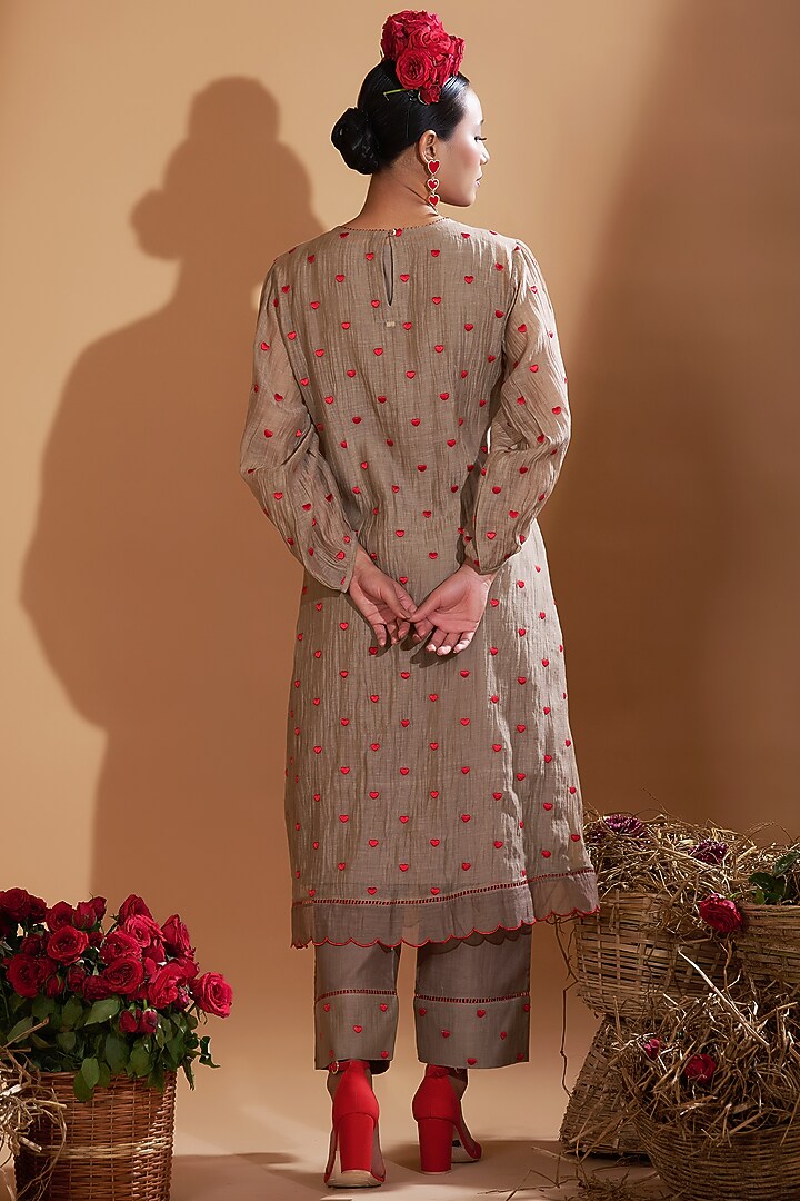 Beige Chanderi Silk Sequins & Beads Hand Embroidered Kurta Set by GAACH at Pernia's Pop Up Shop