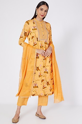 Orange Hand Embroidered Kurta Set by Upasana Gupta