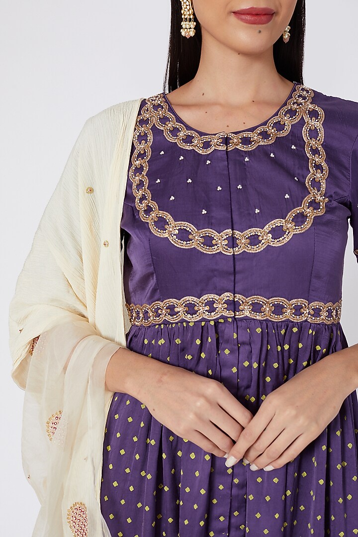 Purple Embroidered & Printed Kurta Set by Upasana Gupta at Pernia's Pop Up Shop