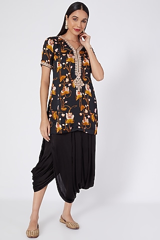 Black Hand Embroidered Dhoti Set by Upasana Gupta