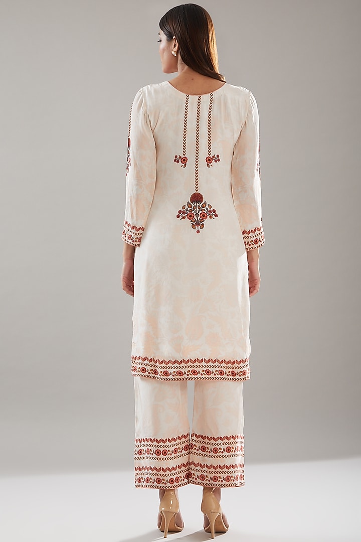 Beige Crepe Floral Printed Kurta Set by URFAA by Urshia Fatima at Pernia's Pop Up Shop