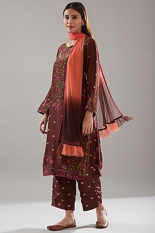Brown Crepe Printed Kurta Set by URFAA by Urshia Fatima