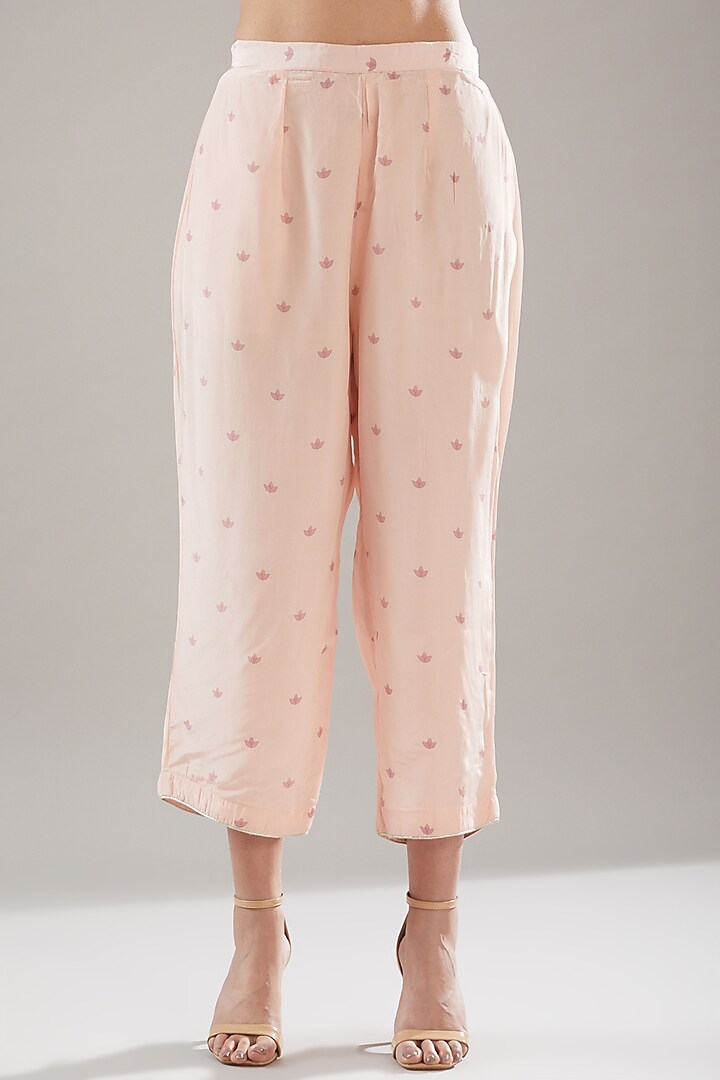 Blush Pink Crepe Floral Printed Kurta Set by URFAA by Urshia Fatima at Pernia's Pop Up Shop