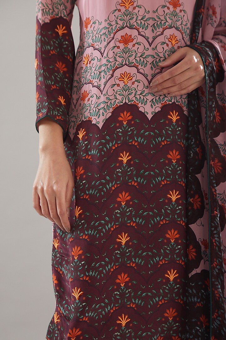 Pink & Maroon Crepe Embroidered & Printed Kurta Set by URFAA by Urshia Fatima at Pernia's Pop Up Shop