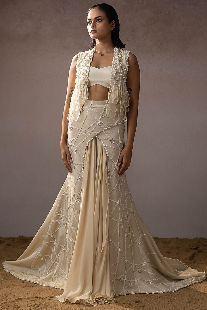 Ivory Dola & Organza Overlapping Embroidered Skirt Set by URMIL at Pernia's Pop Up Shop
