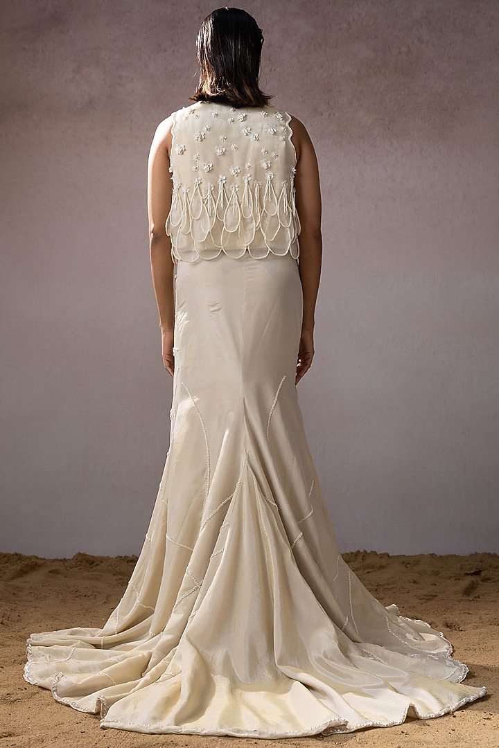 Ivory Dola & Organza Overlapping Embroidered Skirt Set by URMIL at Pernia's Pop Up Shop