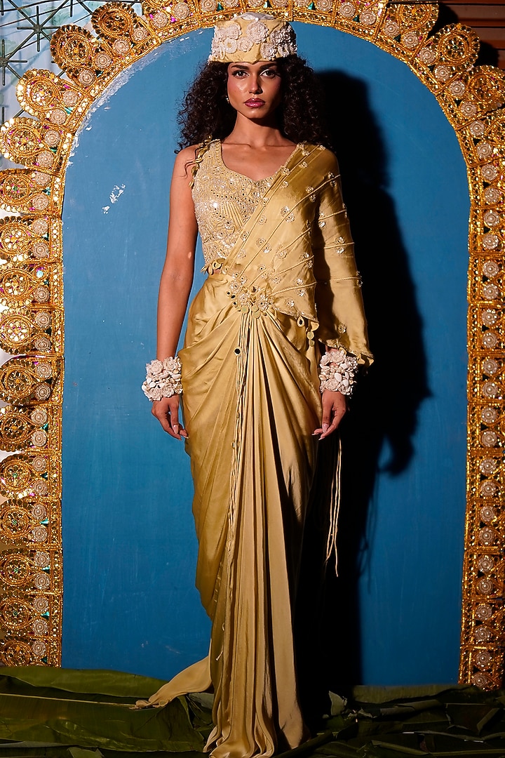 Sage Raw Silk & Satin Georgette Hand Embroidered Concept Wedding Saree Set by URMIL at Pernia's Pop Up Shop