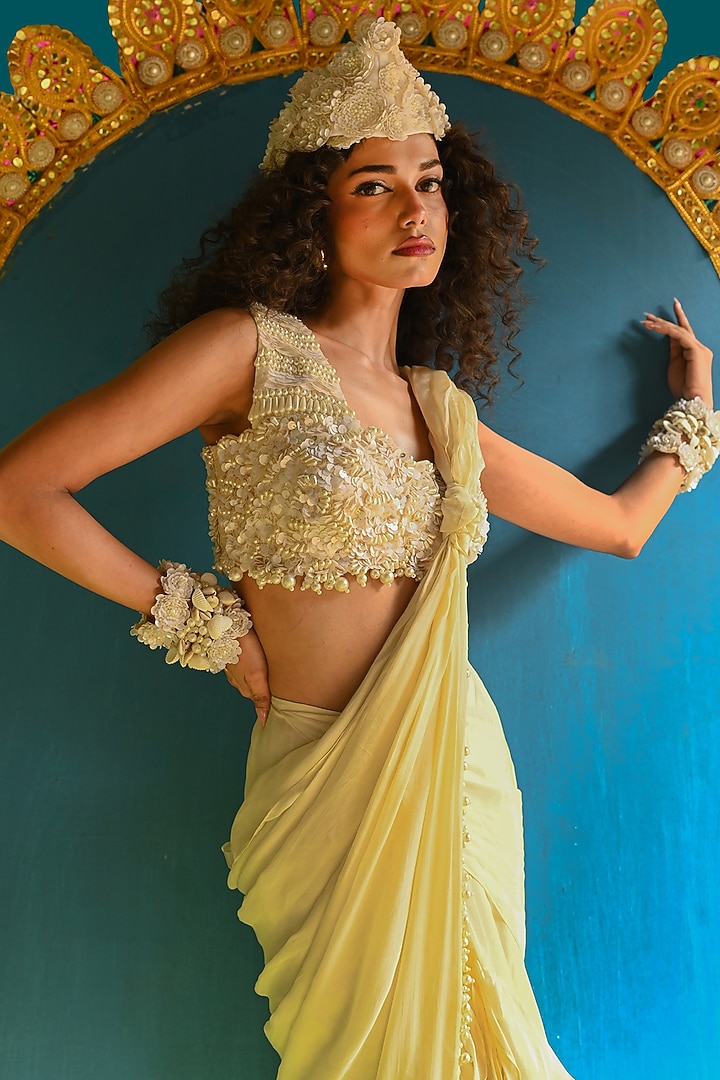Off-White Crystal Organza Embroidered Concept Wedding Saree Set by URMIL at Pernia's Pop Up Shop