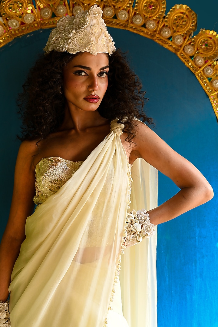 Off-White Crystal Organza Embroidered Concept Wedding Saree Set by URMIL at Pernia's Pop Up Shop