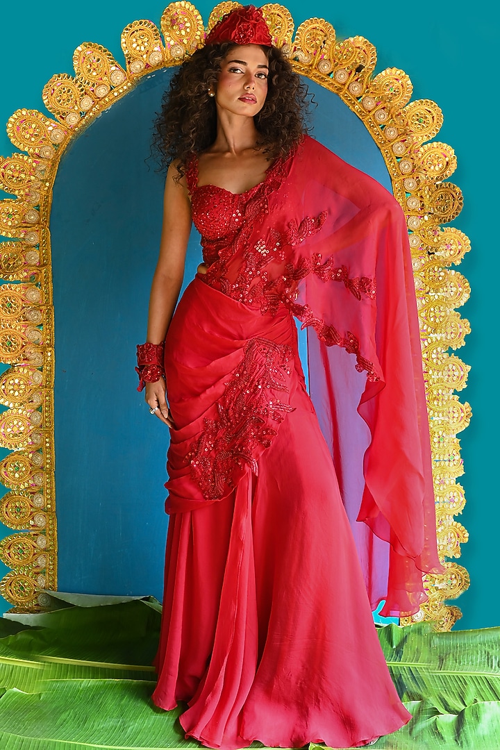 Red Soft Organza & Organza Embroidered Concept Wedding Saree Set by URMIL at Pernia's Pop Up Shop