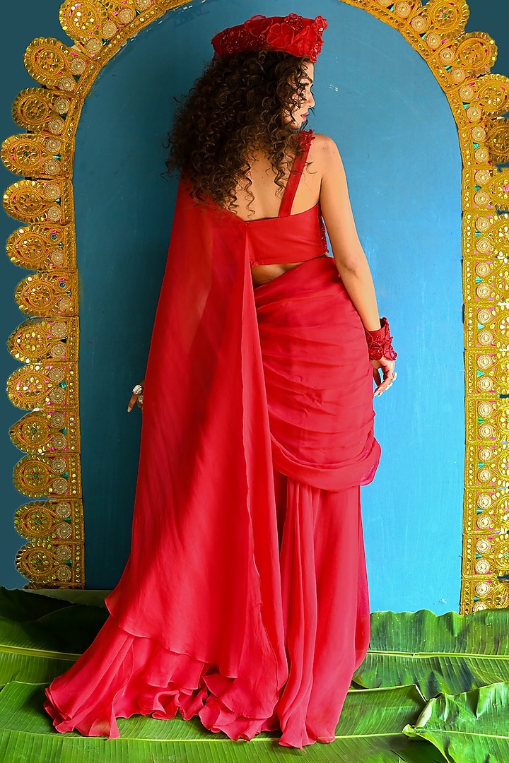 Red Soft Organza & Organza Embroidered Concept Wedding Saree Set by URMIL at Pernia's Pop Up Shop