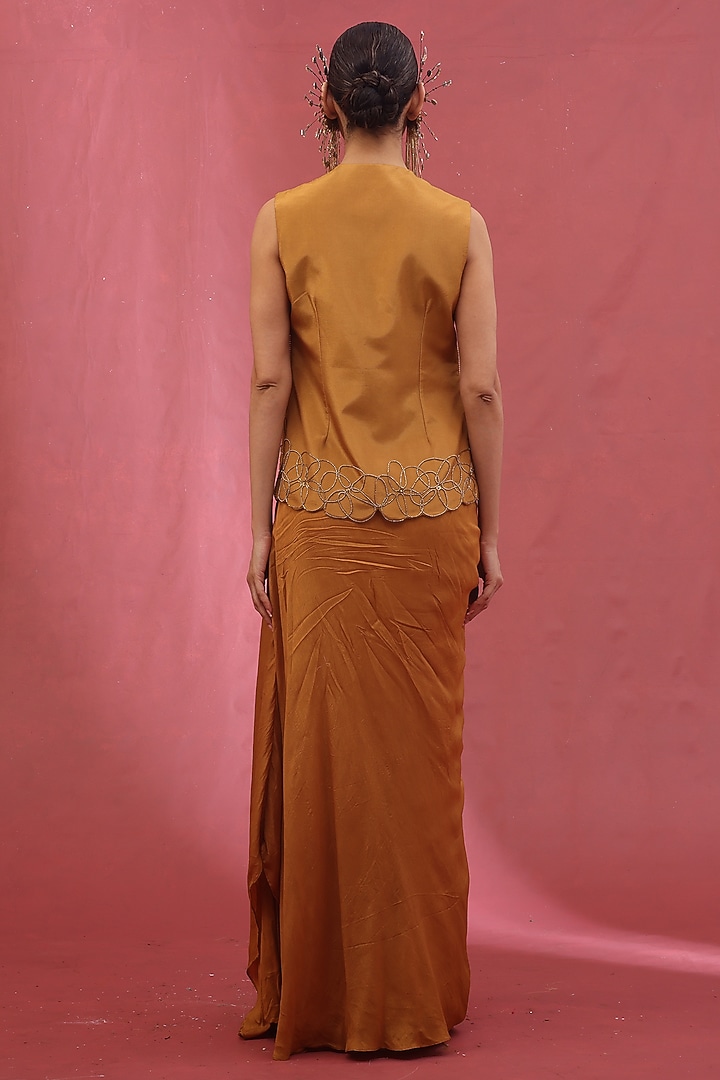 Gold Tissue & Silk Embellished Waistcoat Set by URMIL at Pernia's Pop Up Shop