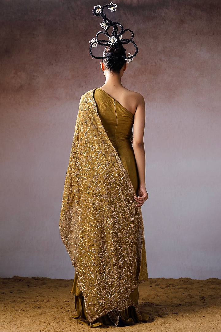 Dark Gold Dola & Organza Hand Embroidered Draped Reception Saree by URMIL at Pernia's Pop Up Shop