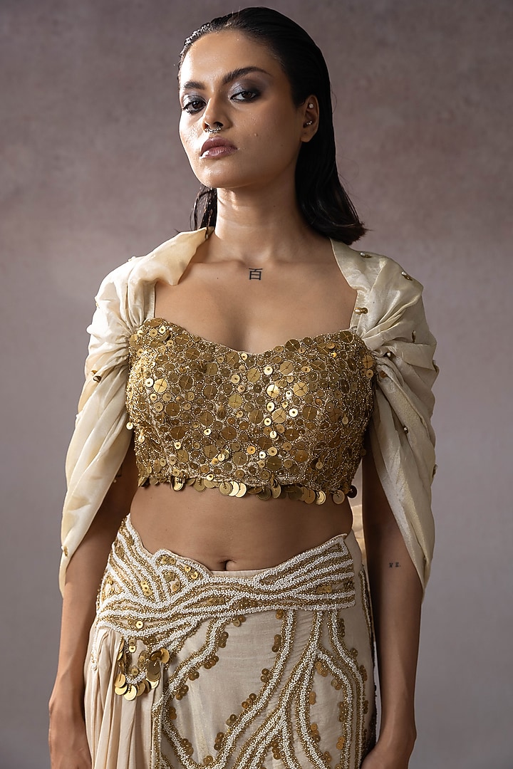 Ivory Dola & Tissue Hand Embroidered Skirt Wedding Saree Set by URMIL at Pernia's Pop Up Shop