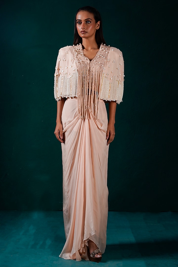 Peach Muslin Hand Embroidered Jacket Set by URMIL at Pernia's Pop Up Shop