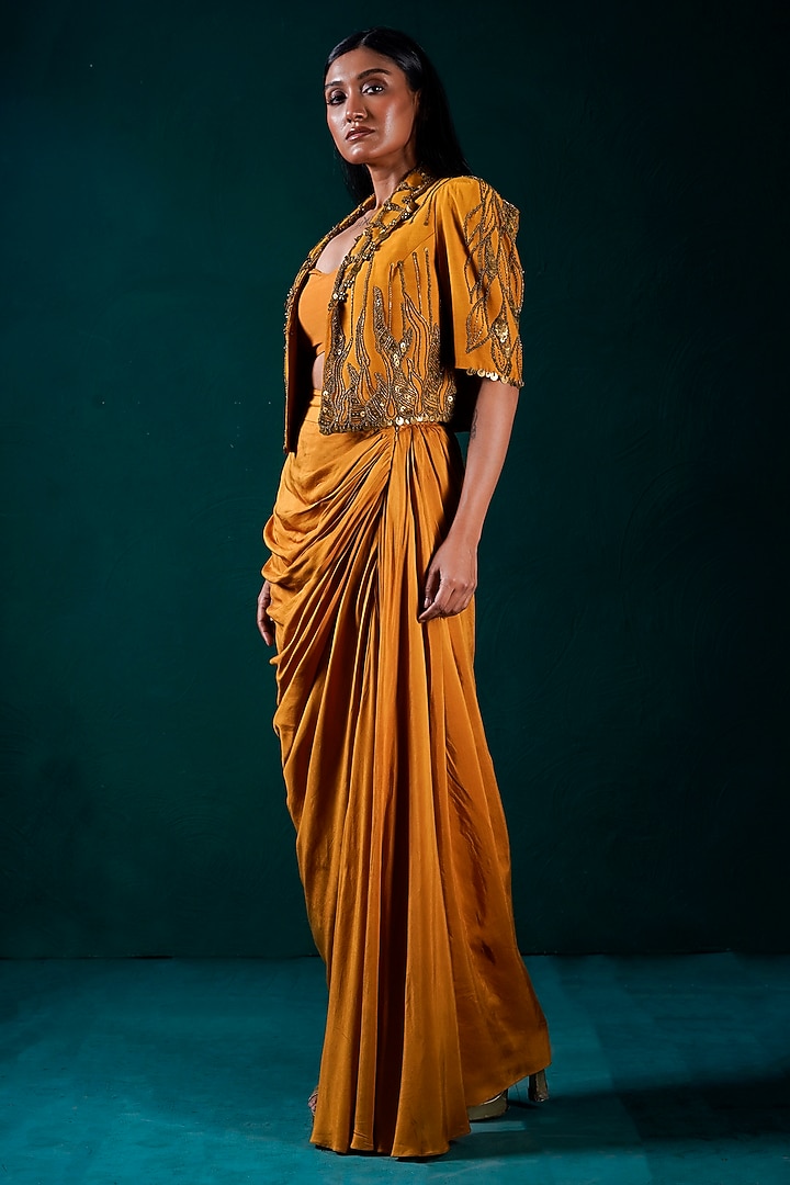 Golden Muslin Pick-Up Skirt Set by URMIL at Pernia's Pop Up Shop