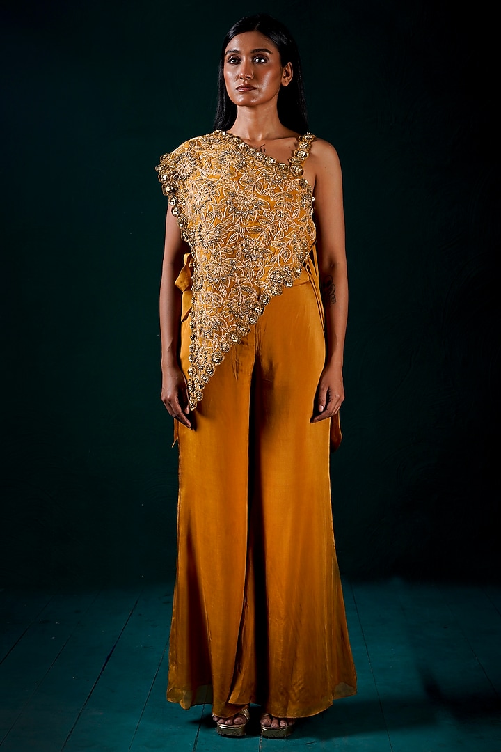 Gold Soft Organza Hand Embroidered One-Shoulder Cape Set by URMIL at Pernia's Pop Up Shop