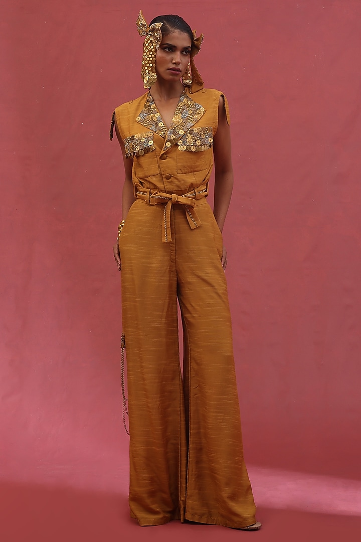 Gold Muslin Slub Hand Embroidered Co-Ord Set by URMIL at Pernia's Pop Up Shop