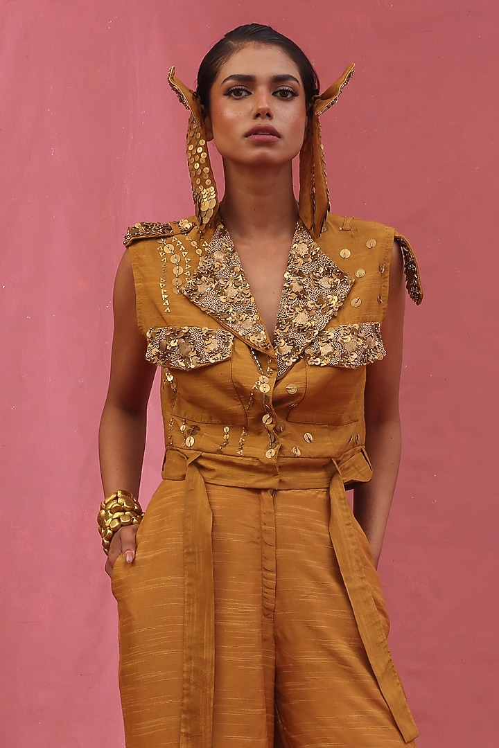 Gold Muslin Slub Hand Embroidered Co-Ord Set by URMIL at Pernia's Pop Up Shop