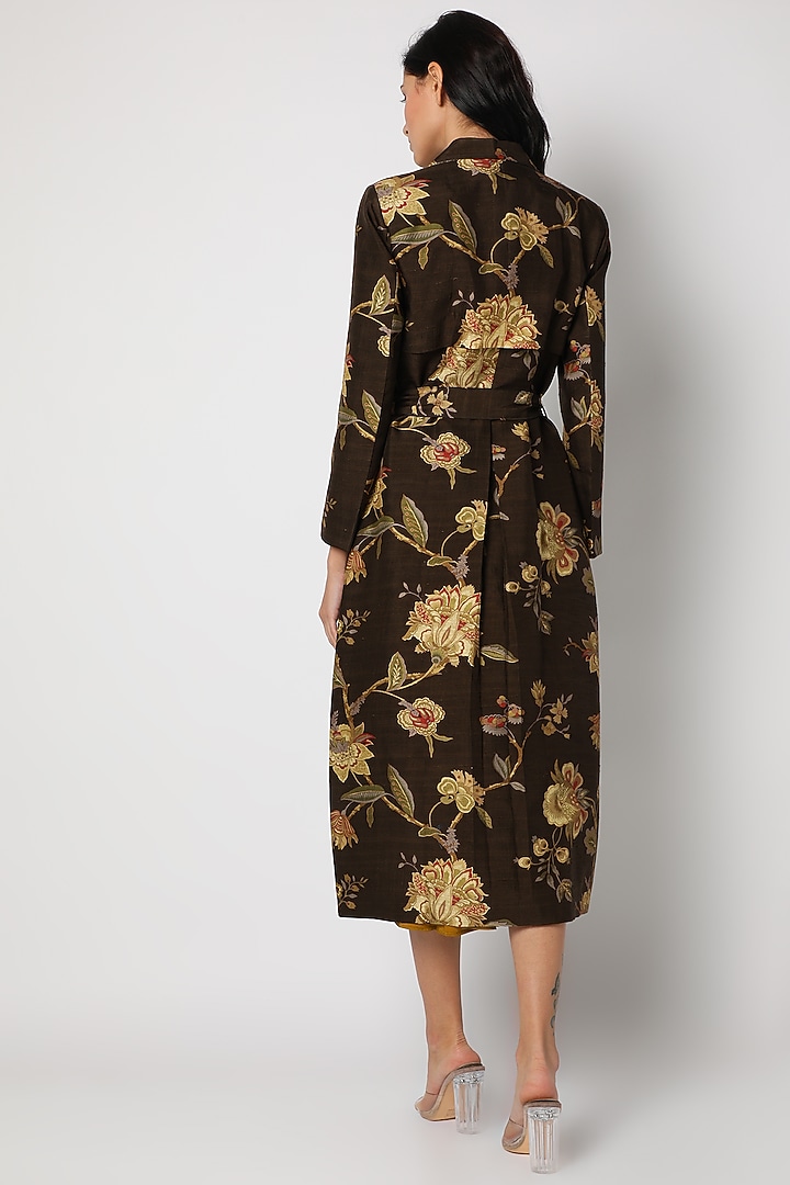 Olive Green Trench Jacket by Urban Pataka at Pernia's Pop Up Shop
