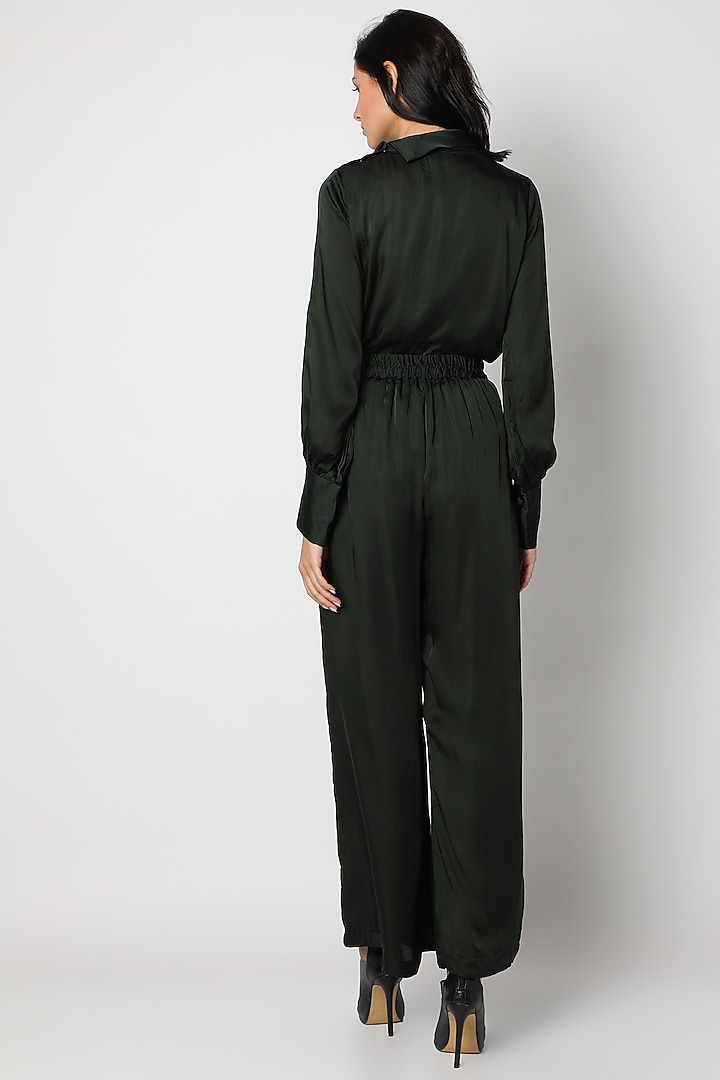 Dark Olive Green Pant Set by Urban Pataka at Pernia's Pop Up Shop