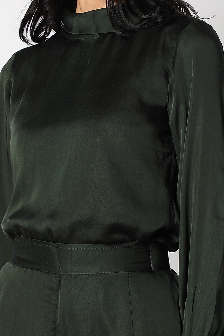 Dark Olive Green Pant Set by Urban Pataka at Pernia's Pop Up Shop