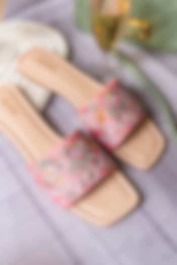Pastel Pink Embroidered Flats by Urbansway