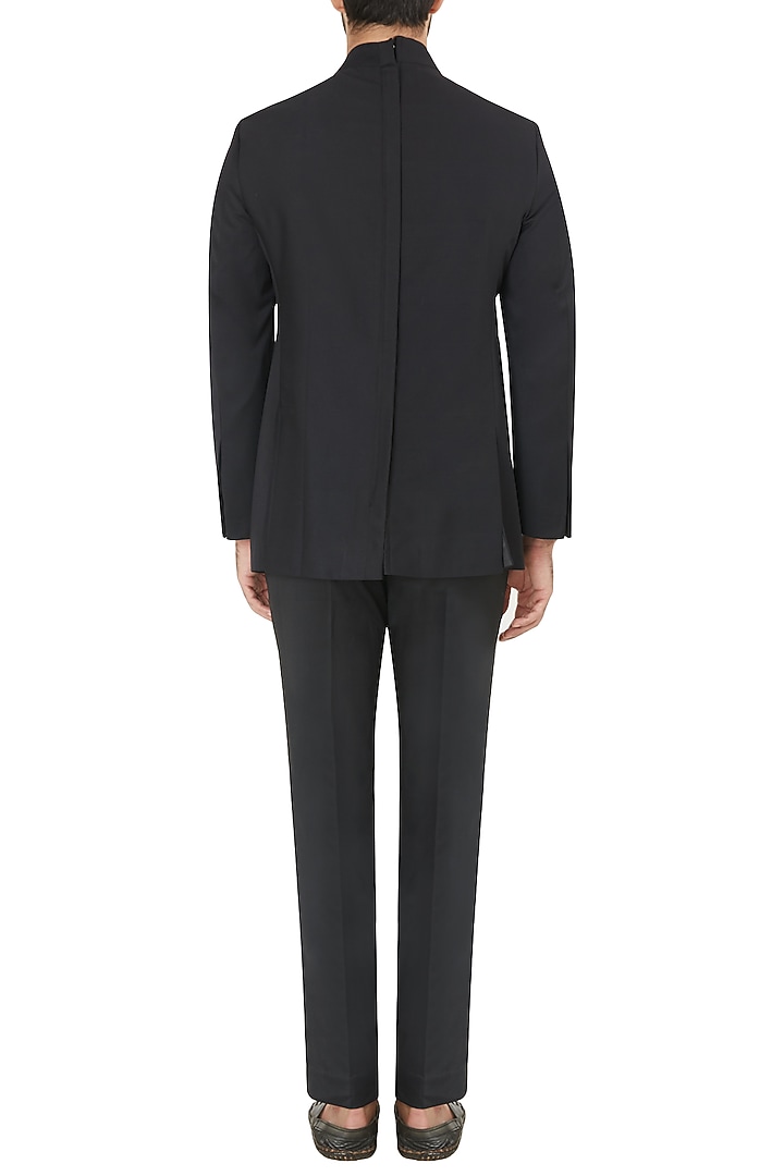 Black long metal insert bandhgala jacket available only at Pernia's Pop Up Shop.