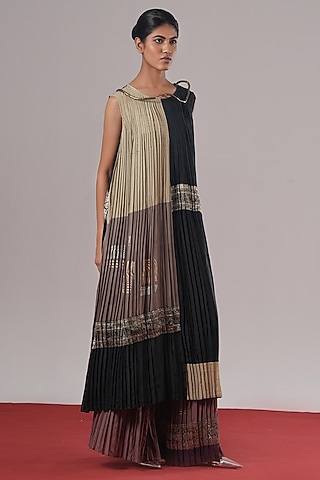 Multi-Colored Brocade Silk Block Printed Pant by Urvashi Kaur