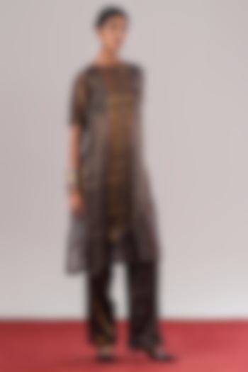 Jamuni Purple Zari Tissue Silk Straight Pants by Urvashi Kaur at Pernia's Pop Up Shop