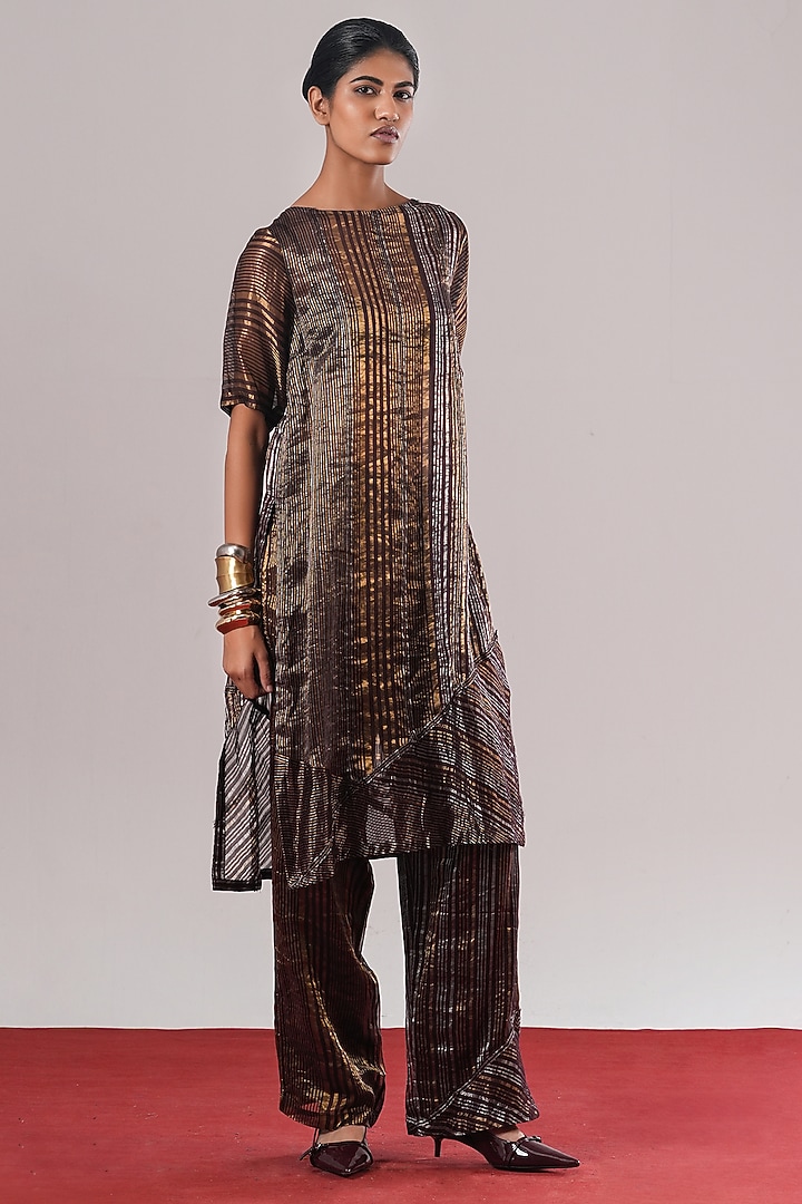 Jamuni Purple Zari Tissue Silk Straight Pants by Urvashi Kaur at Pernia's Pop Up Shop