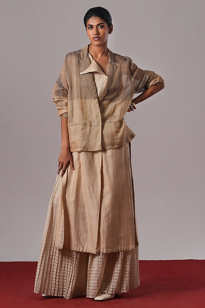 Silver & Grey Chanderi Silk Tunic by Urvashi Kaur at Pernia's Pop Up Shop