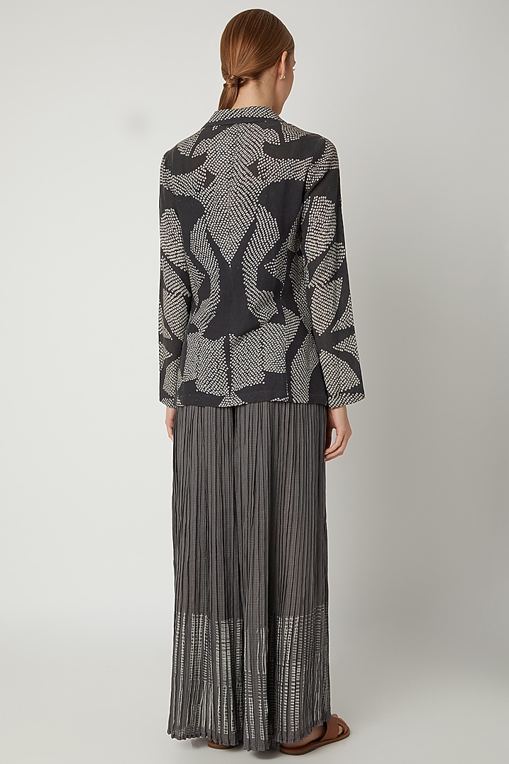 Grey Organic Cotton Jacket by Urvashi Kaur at Pernia's Pop Up Shop
